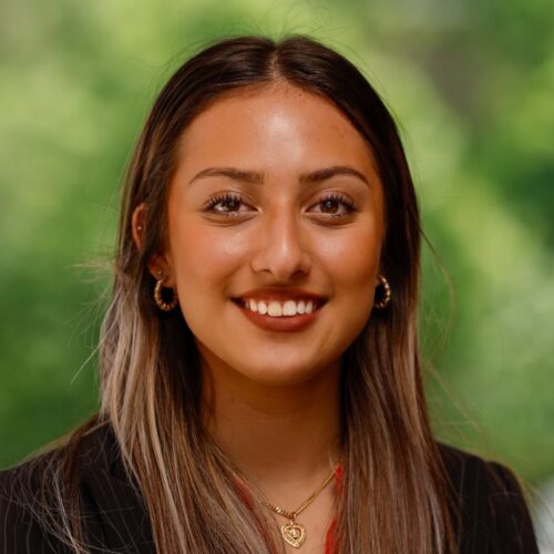 Amy Morales headshot