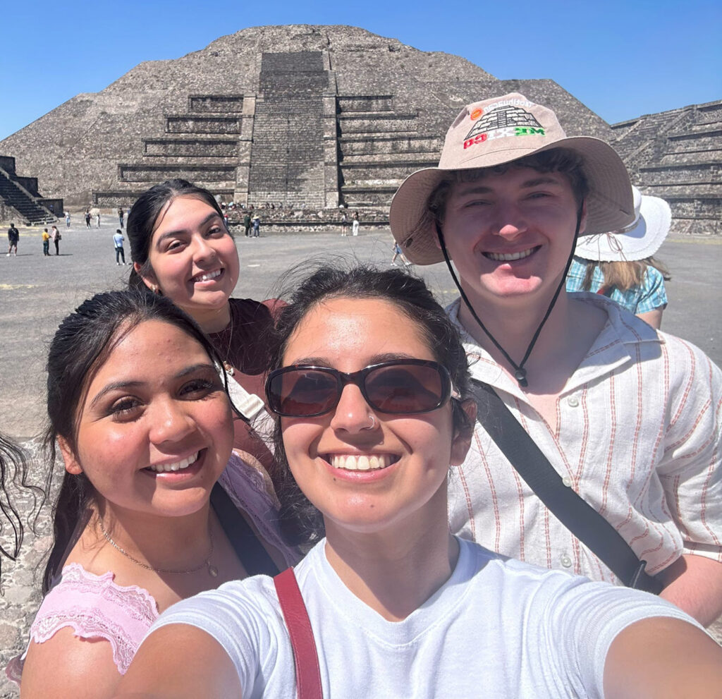 Ariana Gonzalez study abroad