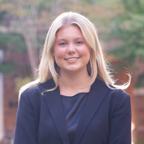 Ashlyn Sherril headshot
