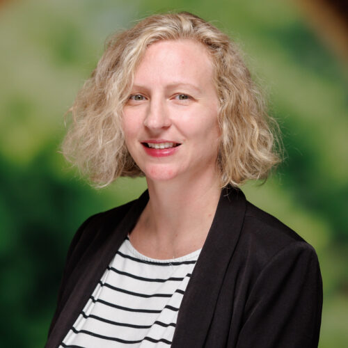 Erin Donnelly headshot