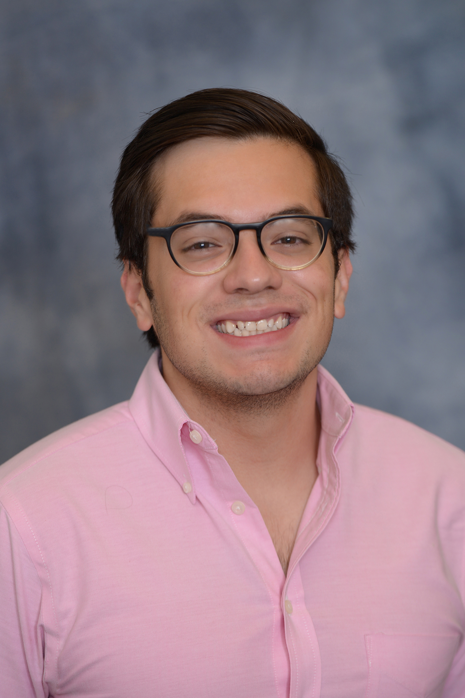 Headshot of Sebastian Puerta