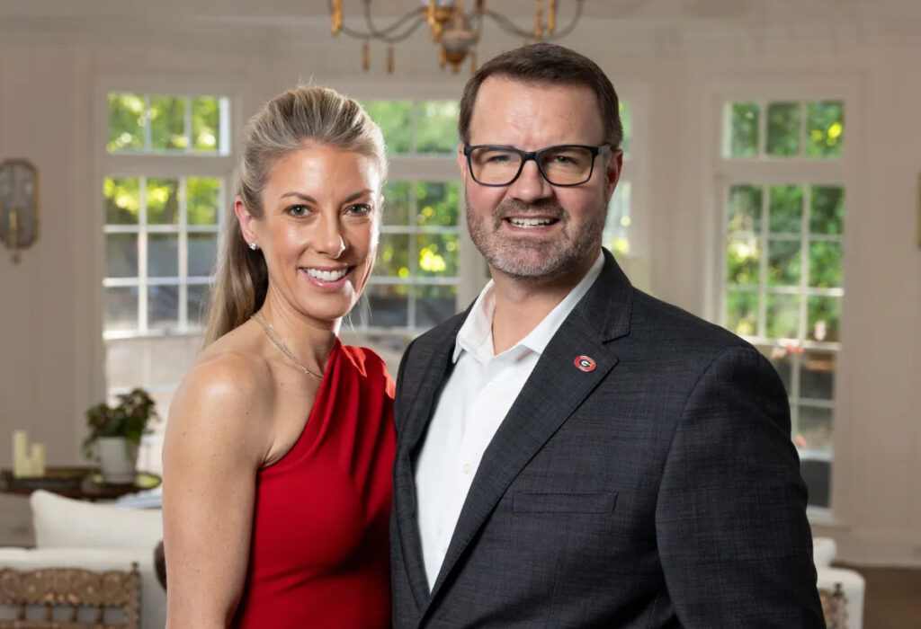 Carrie (BA ’01) and Paton Faletti (BBA ’99) are dedicated leaders in the UGA community, recognized for philanthropy that honors the mentors who shaped their Bulldog experiences.