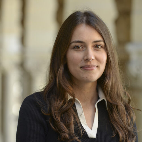 Laura Courchesne headshot