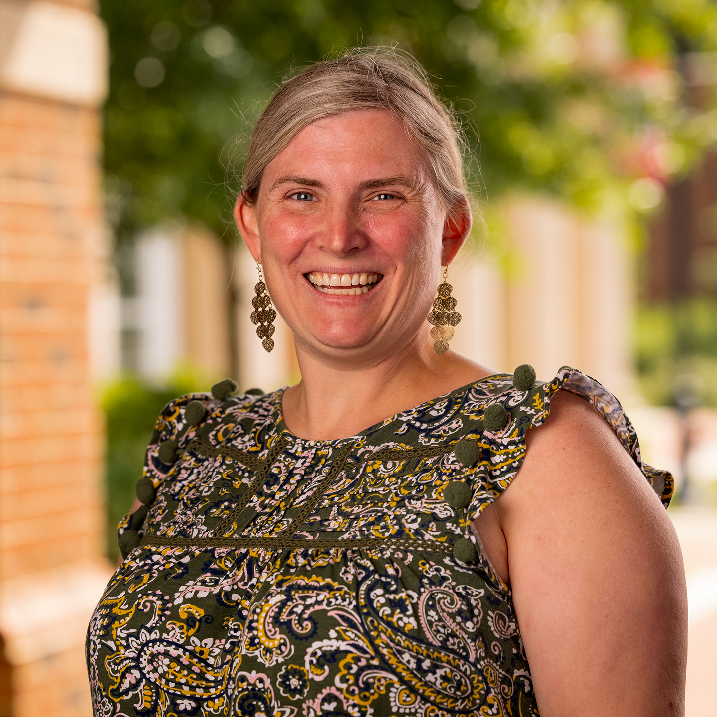 Headshot of Kathleen Meehan