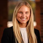 Megan Czerwinski Headshot