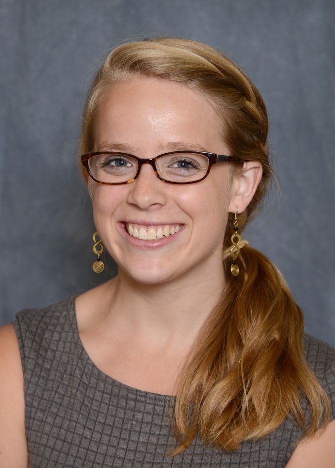 Headshot of Meredith Paker.