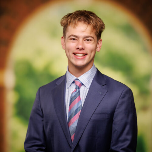 Erik Michailovs headshot