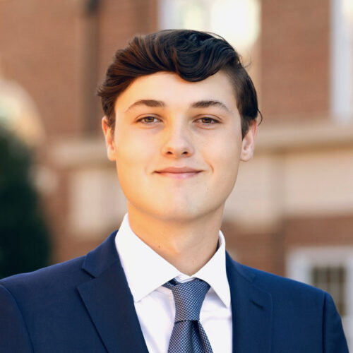 Charlie Noll headshot