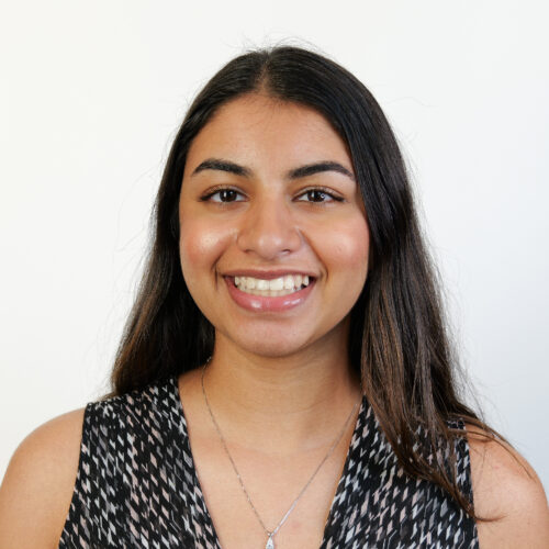 Rhea Shah headshot