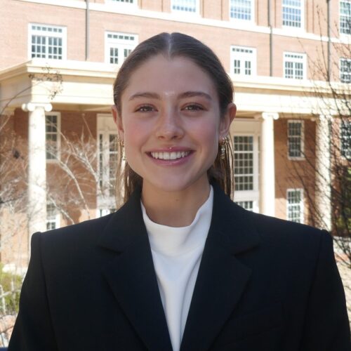 Sarah Finkle headshot