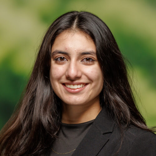 Anika Khatri headshot