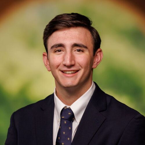 Dominic Roselli headshot