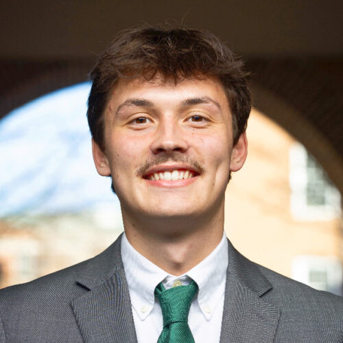 Riley Eckstrom headshot