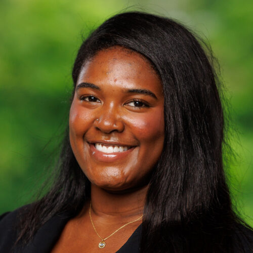 Barbara Edmonds headshot