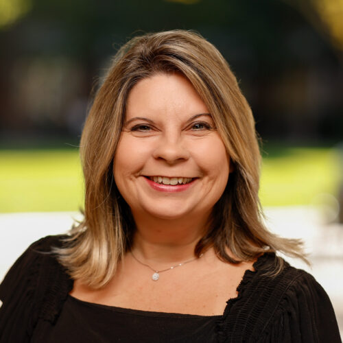 Jennifer Lomas