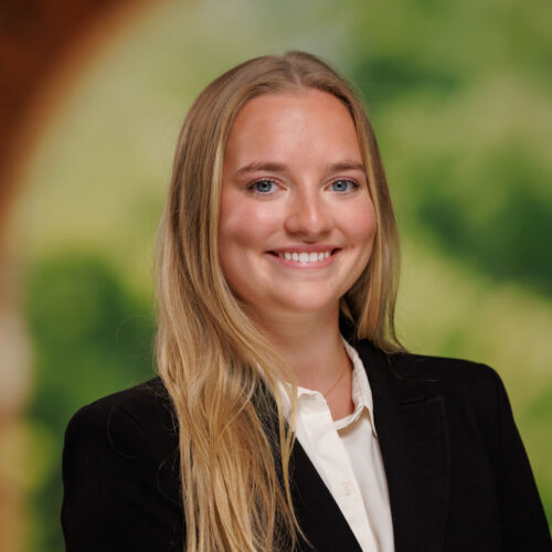 Laurel Neff portrait