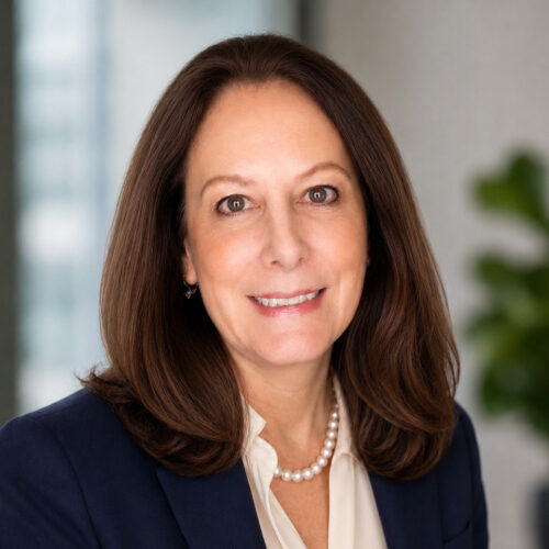 Marisa Pagnattaro headshot