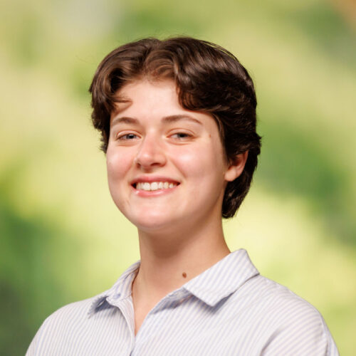 Olympia Nakos headshot