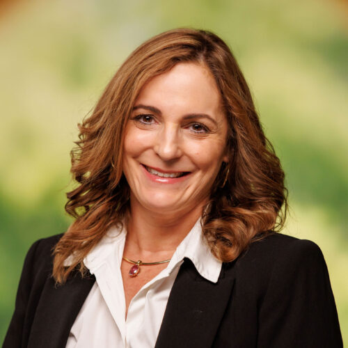 Sharen Phinney headshot