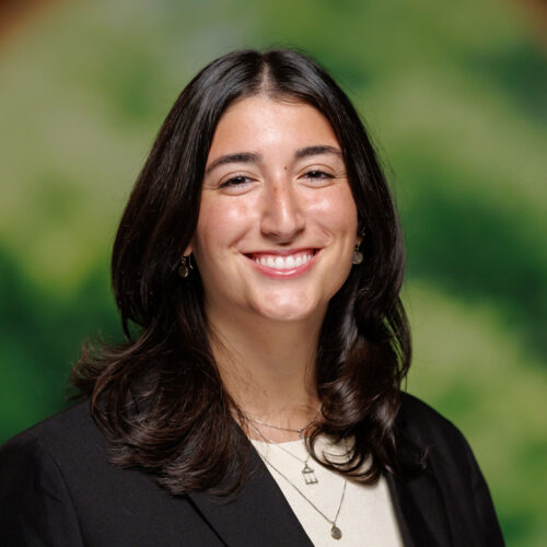 Talia Assin headshot