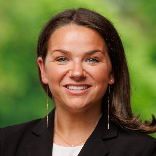 Ella Williams headshot